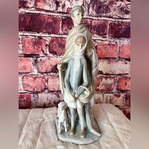 Rare Retired Lladró "Shepherd w/ Girl & Lamb" #4554